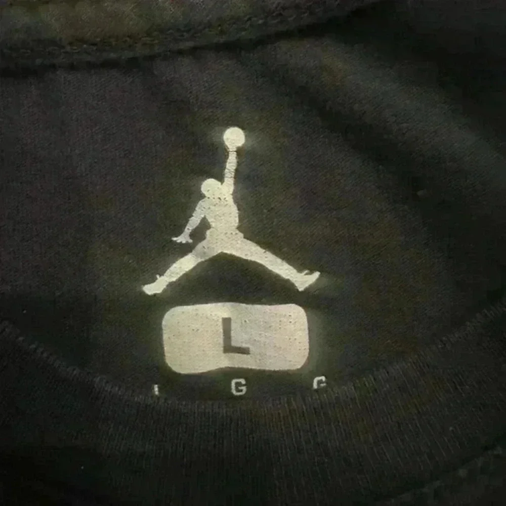 Nike Air Jordan Goat Basketball T Shirt- Size‎ Large Carolina Blue